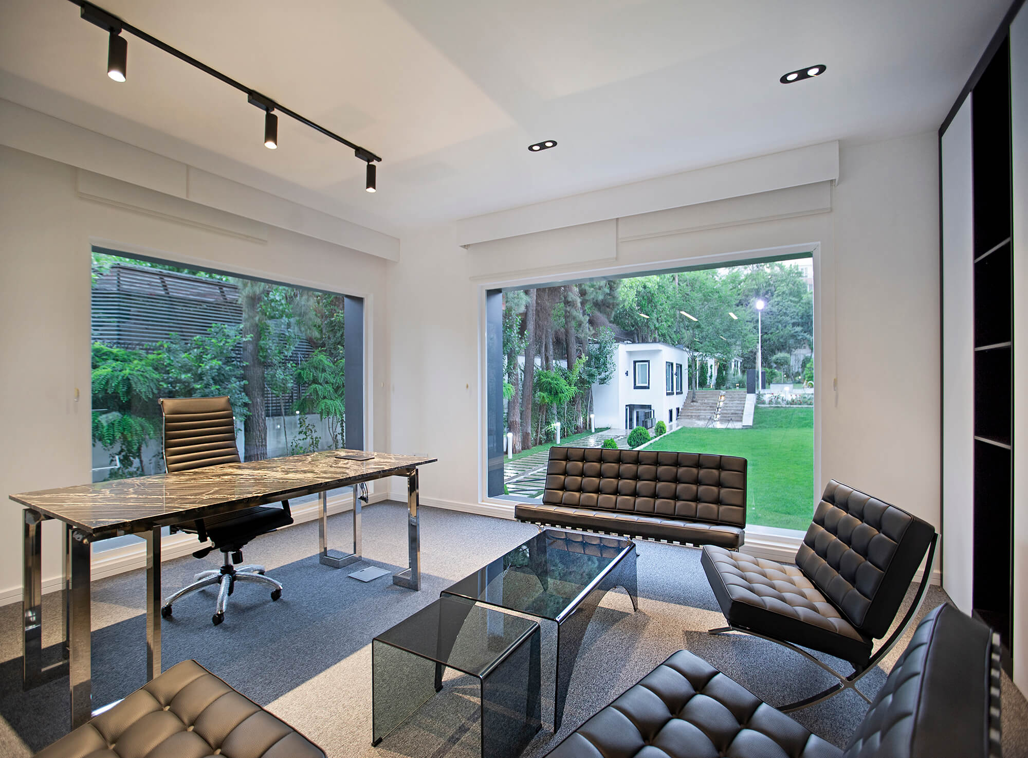 Fereshteh Office / Renovation & Interior Design