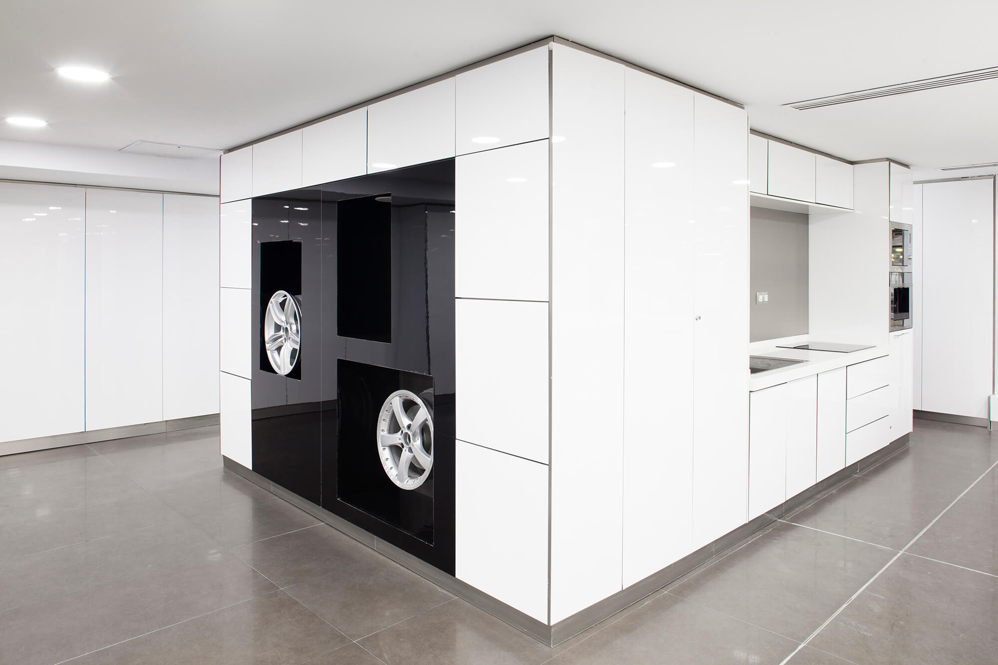 BMW Central Service Center