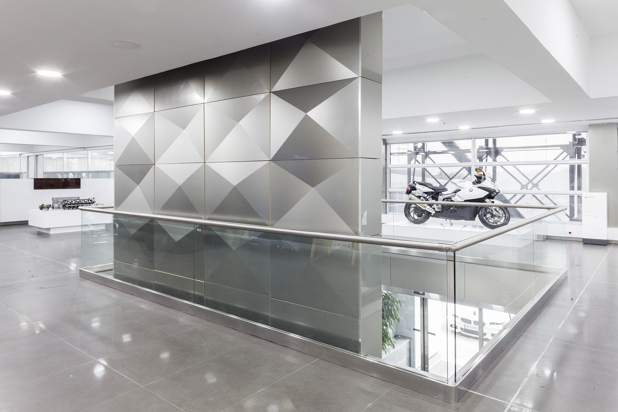 BMW Central Service Center